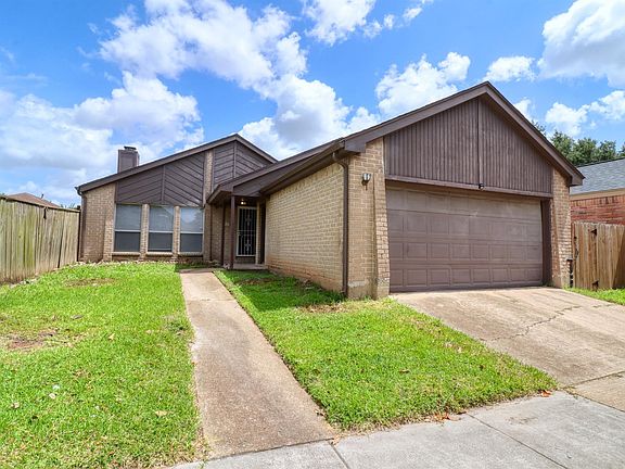 3rd image of 8522 Fawn Terrace Dr