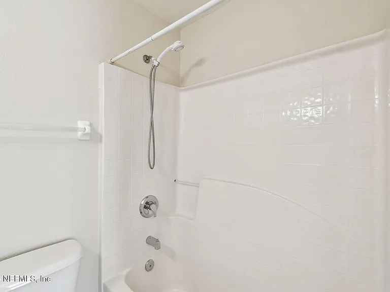 3542 Lone Tree Ln — Photo 26