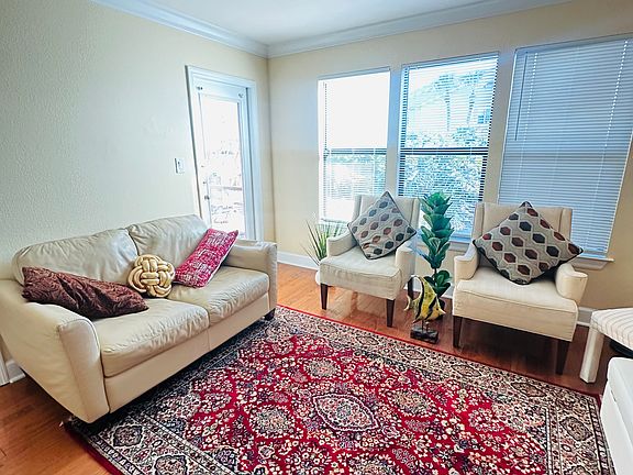 3rd image of 4033 Crockers Lake Blvd APT 1916