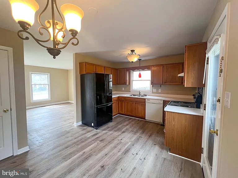 26 Byrd Ave — Photo 6