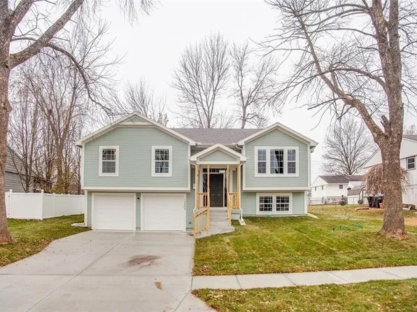 18509 E 9th St N, Independence, MO 64056