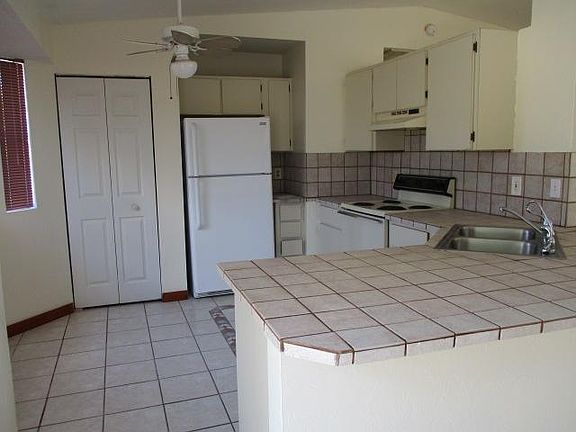 4th image of 3806 6th St W #227278859