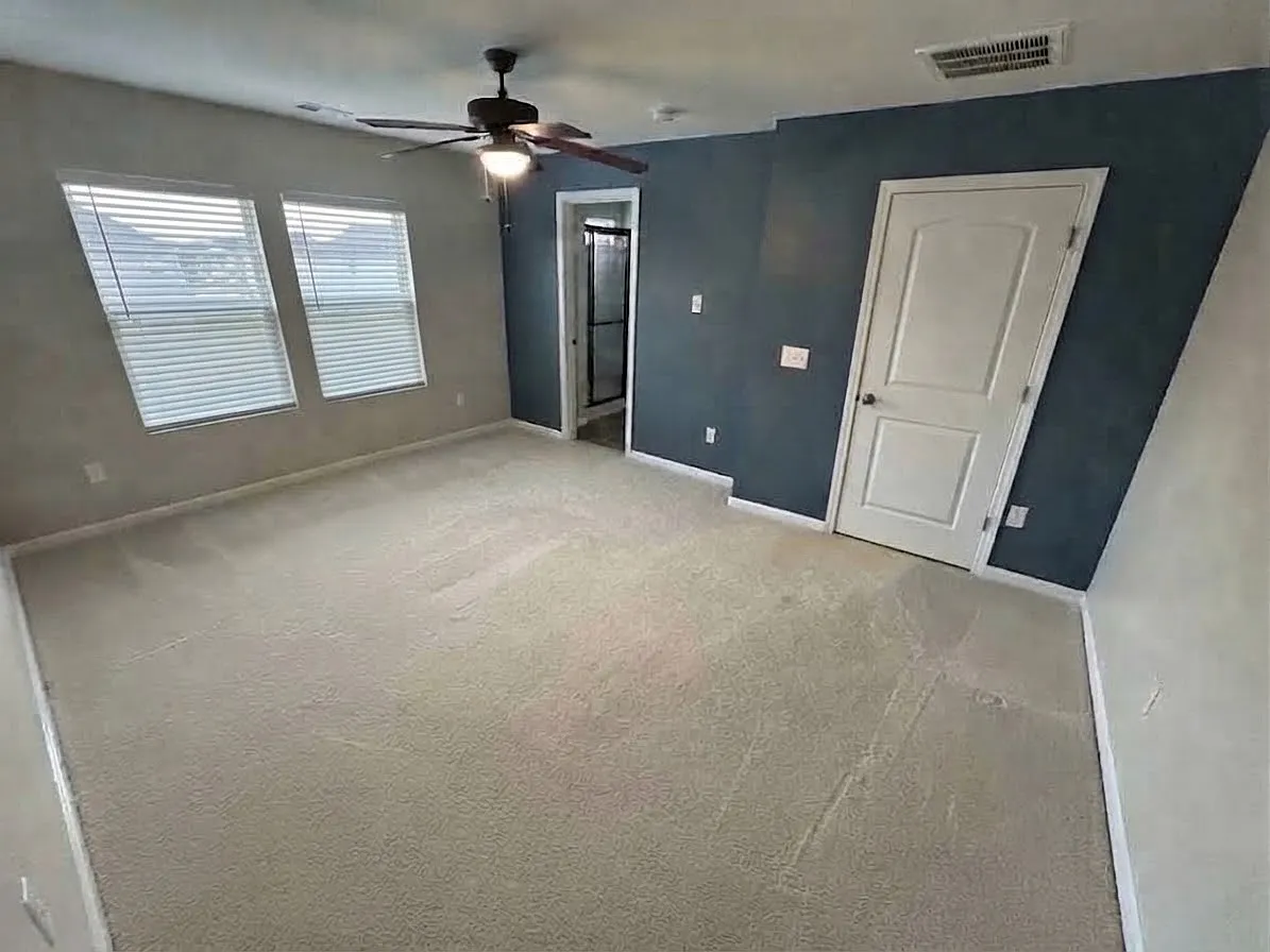 3 bed, 2.5 bath, 1700 sqft, $2,950 — Photo 3