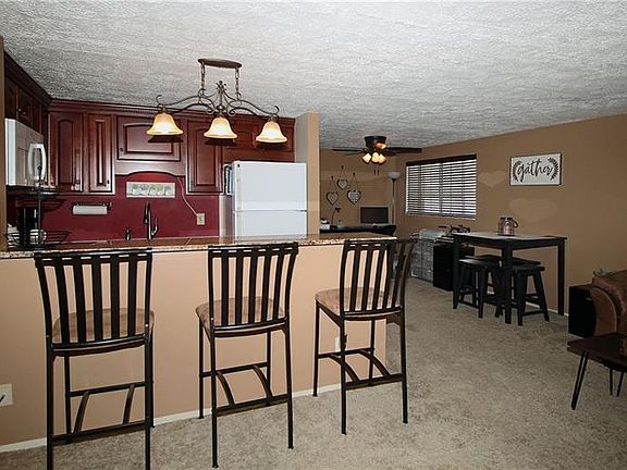 4th image of 967 Wood Hollow Dr