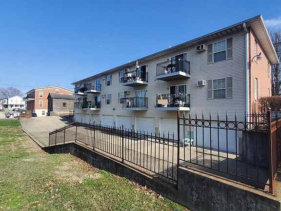 2nd image of 251 W William St APT 4