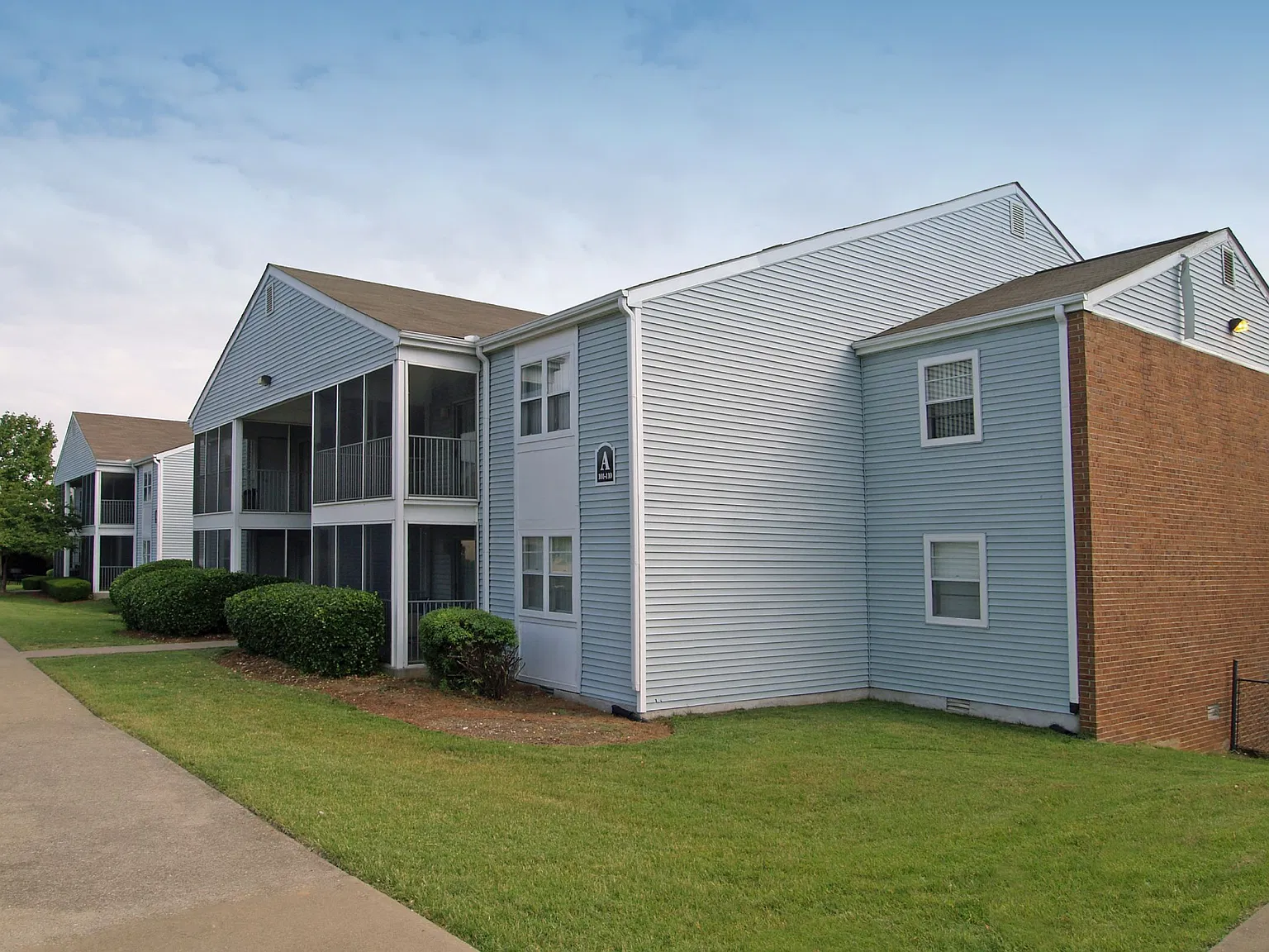 Brookridge Apartments — Photo 2