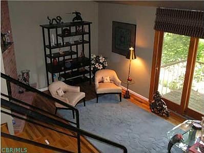 1st image of 4355 Latin Ln