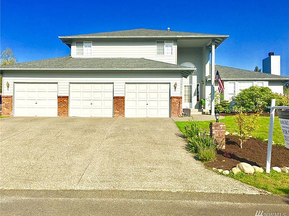 2nd image of 19215 109th Avenue Ct E