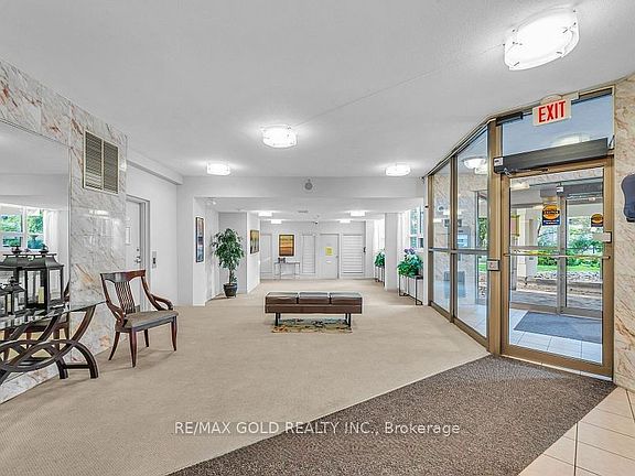 3rd image of 2323 Confederation Pkwy #1204