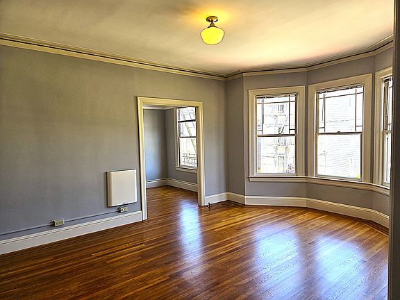 2nd image of 1401 Grove St APT 6