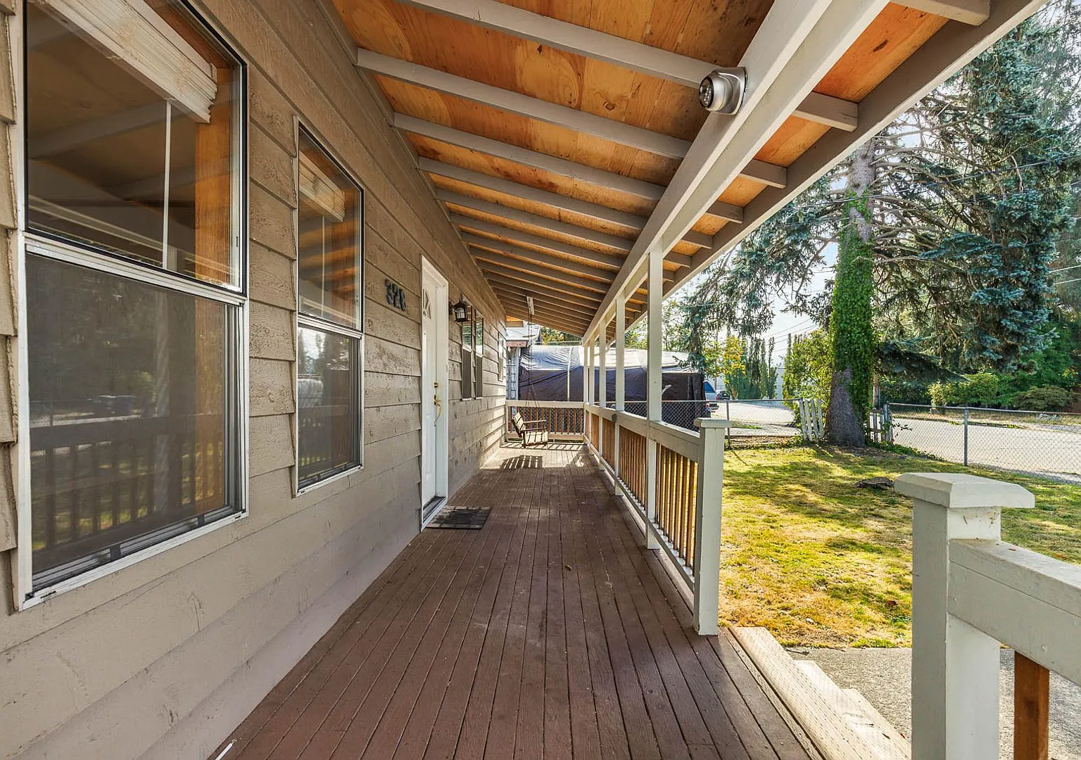 Charming 3 Bedroom Rambler in North Bend with Mountain Views & Inviting Outdoor Space — Photo 3