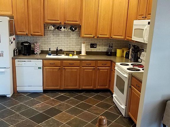 4th image of 18331 Roy Croft Dr