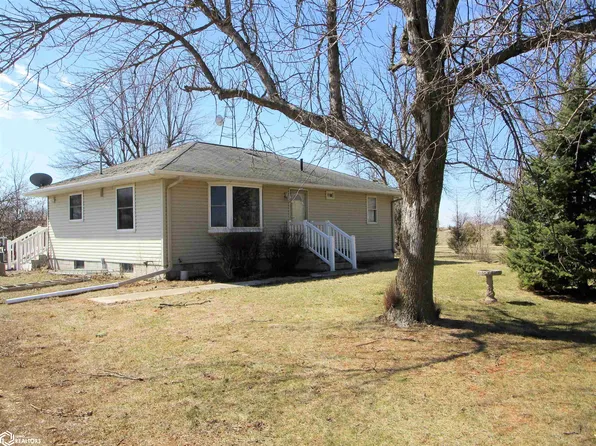 1353 95th St, Hampton, IA 50441