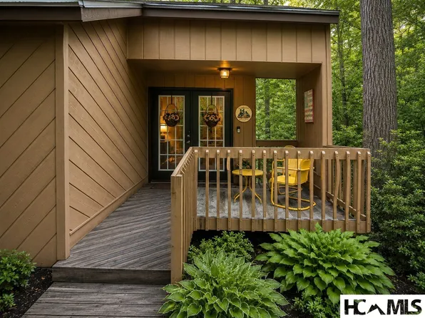 257 Meadow Way #1627, Sapphire, NC 28774