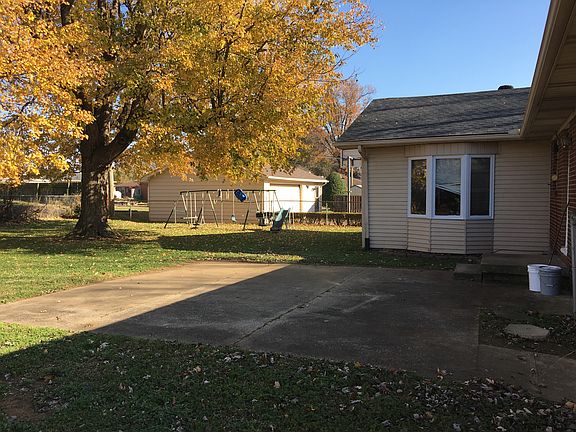 4th image of 809 Devonshire Dr