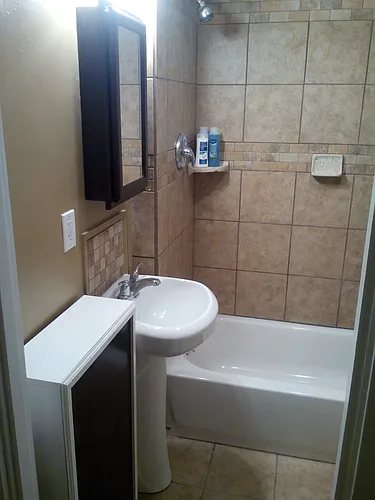 404 2nd St Photo 1