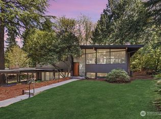 17128 2nd Ave SW, Normandy Park, WA 98166