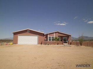 19468 S Billy The Kid Rd, Yucca, AZ 86438