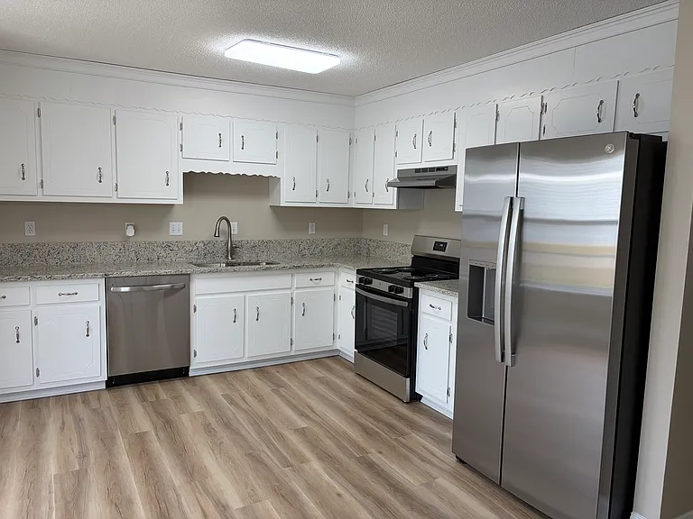 23 Highland Dr — Photo 6