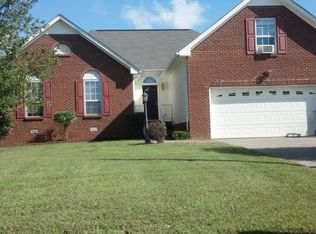 400 Lenox Pl, Gallatin, TN 37066