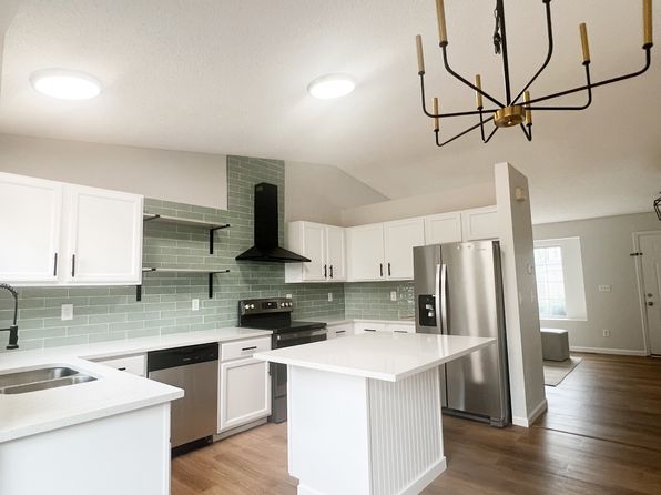 9538 Castle Ridge Cir