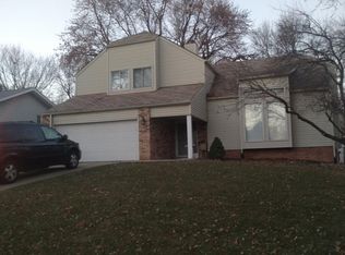 14712 Y Cir, Omaha, NE 68137