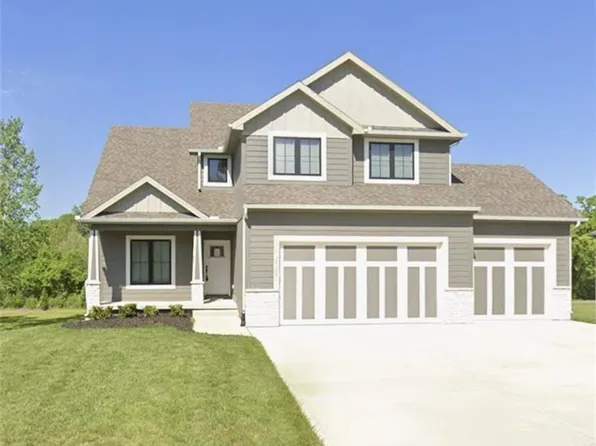 2122 Crooked Creek Dr, Kearney, MO 64060