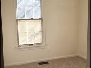 12628 Monarch Ct, Woodbridge, VA 22192