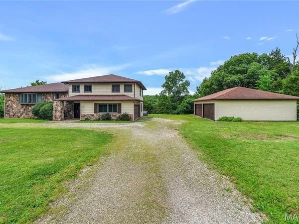 2850 Meyer Rd, Festus, MO 63028