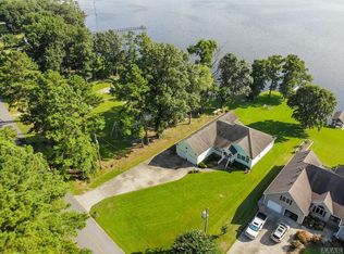 209 Poplar Dr, Elizabeth City, NC 27909