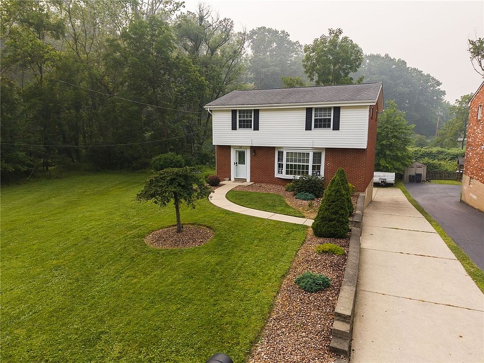 1st image of 138 Matterhorn Rd