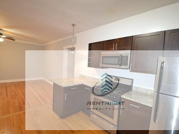 3rd image of 4400-14 N Rockwell St #44042