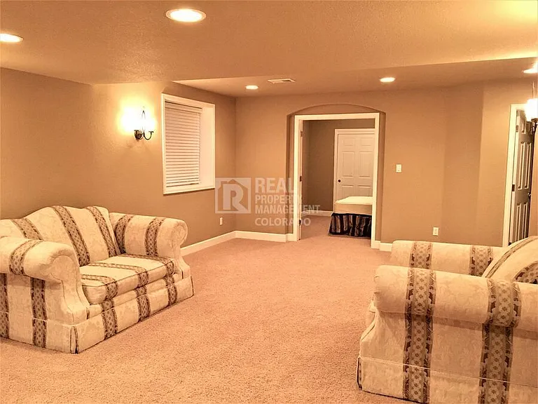 10799 Hickory Ridge Ln — Photo 25