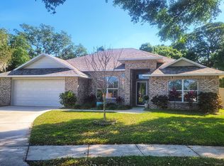 2426 Oakcrest Ln, West Melbourne, FL 32904