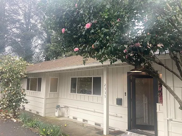 3 bed, 1800 sqft, $5,295 — Photo 4