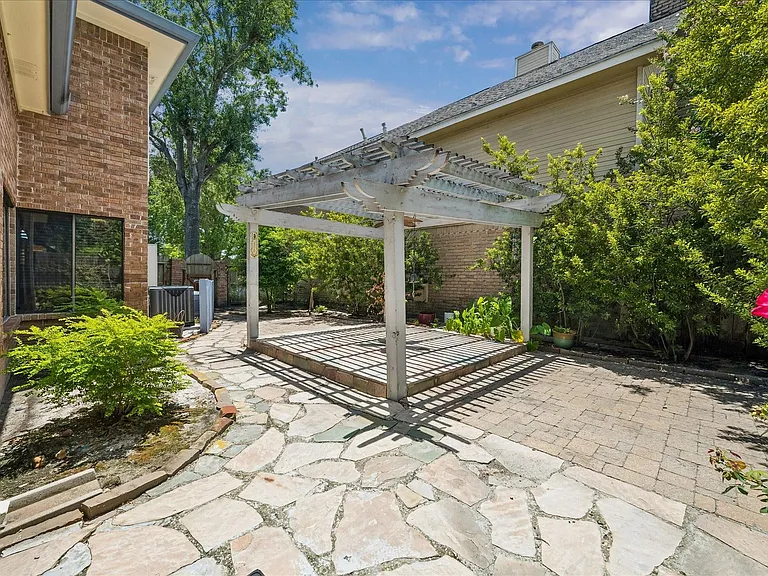 14638 S Hearthstone Green Dr — Photo 10