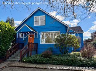 1728 SE Clatsop St, Portland, OR 97202