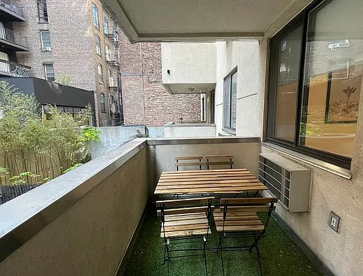 Rented by The Downtown LLC | media 9