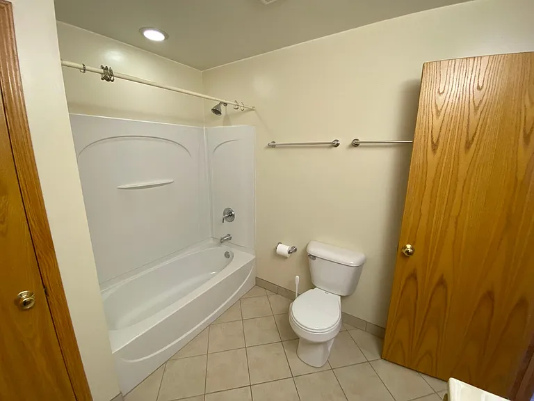 501 Adelphia Ave — Photo 20