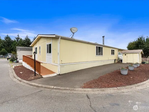 602 29th Street SE #82, Auburn, WA 98002