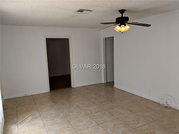 2nd image of 4024 Calle Paula #0