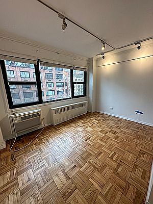 1st image of 335 E 51st St APT 9B
