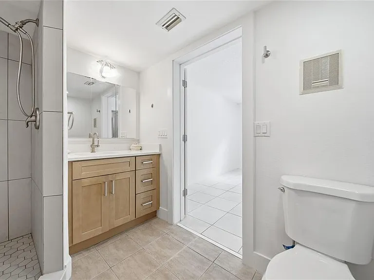 1247 S Martin Luther King Jr Ave #107 — Photo 21
