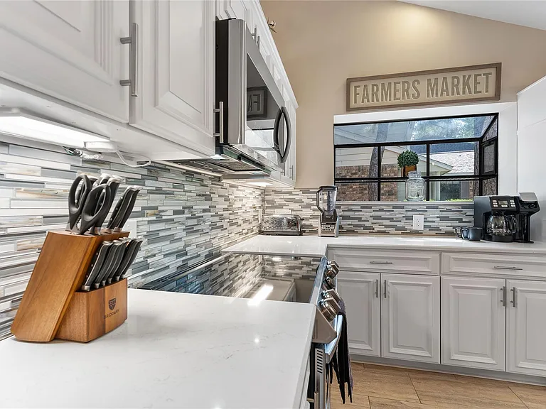 267 E Rainbow Ridge Cir — Photo 16