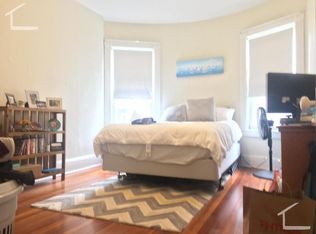 1597 Beacon St #4H, Brookline, MA 02446