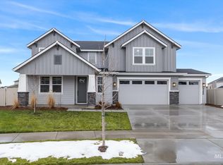 5266 W Avilla Dr, Meridian, ID 83646