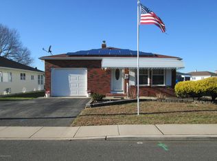 717 Jamaica Blvd, Toms River, NJ