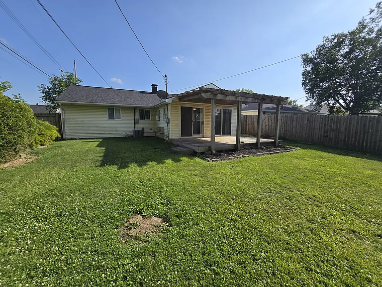 2952 Louise Ave — Photo 21