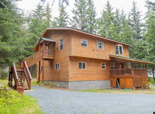 49 Chilkat Trail Rd, Haines, AK 99827