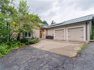 2700 Martha Truman Rd, Kansas City, MO 64137